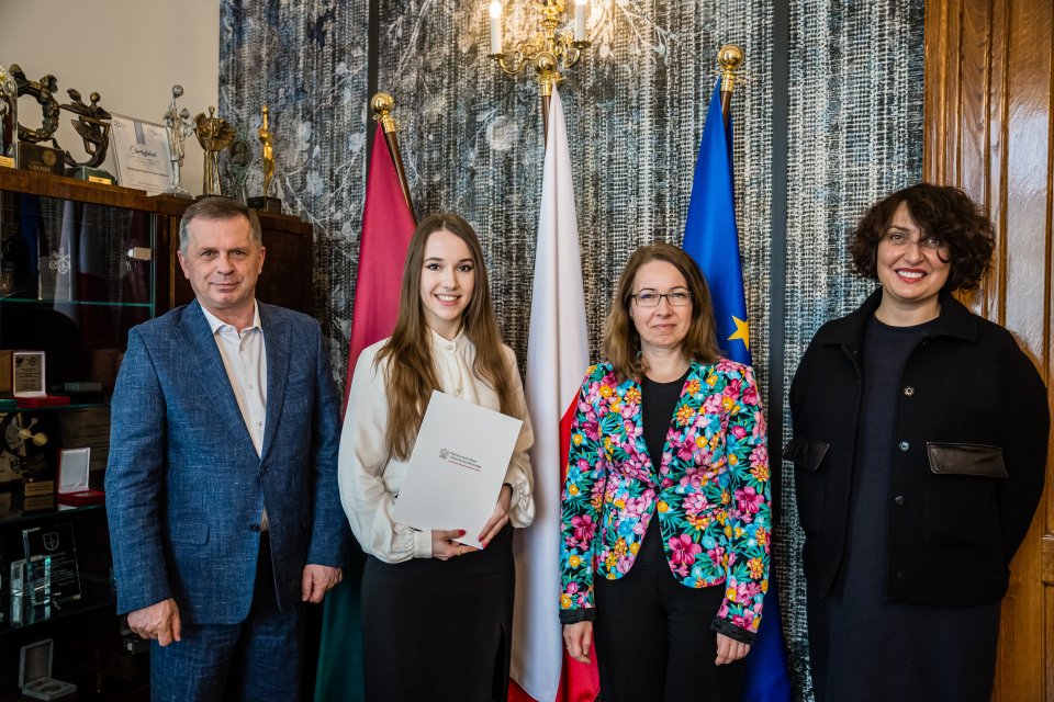 Studentka UEK laureatką stypendium Ministra Nauki - Uniwersytet ...